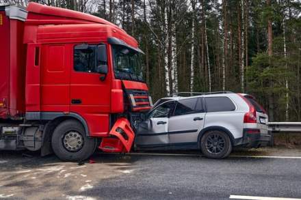 Featured graphic for: Understanding Liability in El Paso County Trucking Accidents