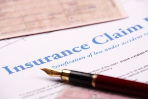 Featured graphic for: Do I Need an Attorney When Filing a Personal Injury Insurance Claim?